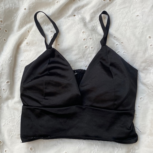 Satin style tank - Picture 1 of 3